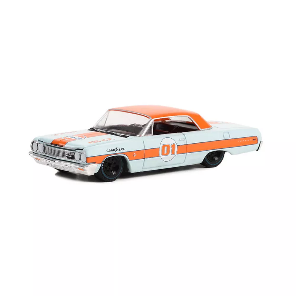 Greenlight 1:64 Running on Empty Series 15 Gulf Oil - 1964 Chevrolet Impala SS 41150-A - Thumbnail