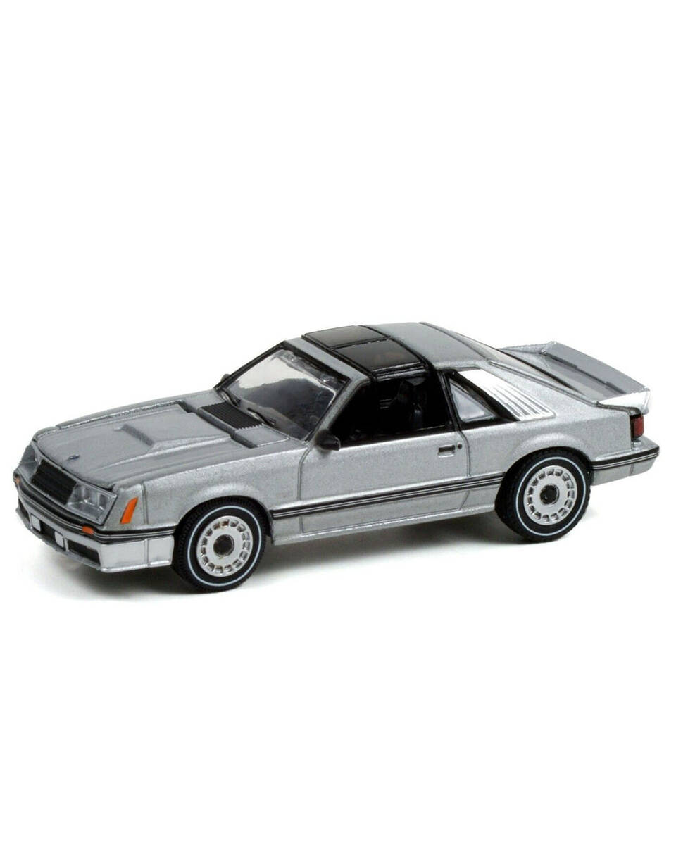 Greenlight Muscle Series 26 1982 Ford Mustang GT - Silver Metallic