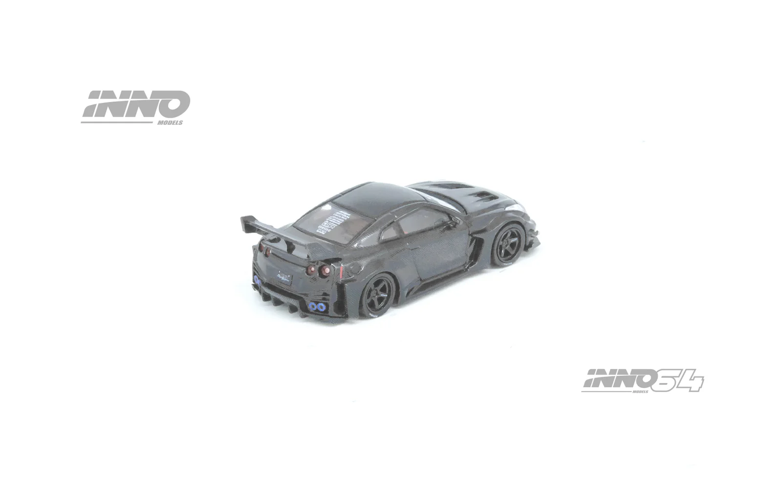 Inno 1/64 NISSAN GT-R (R35) LBWK SUPER SILHOUETTE 35GT-RR Full Carbon IN64-LBWKR35-FC - Thumbnail