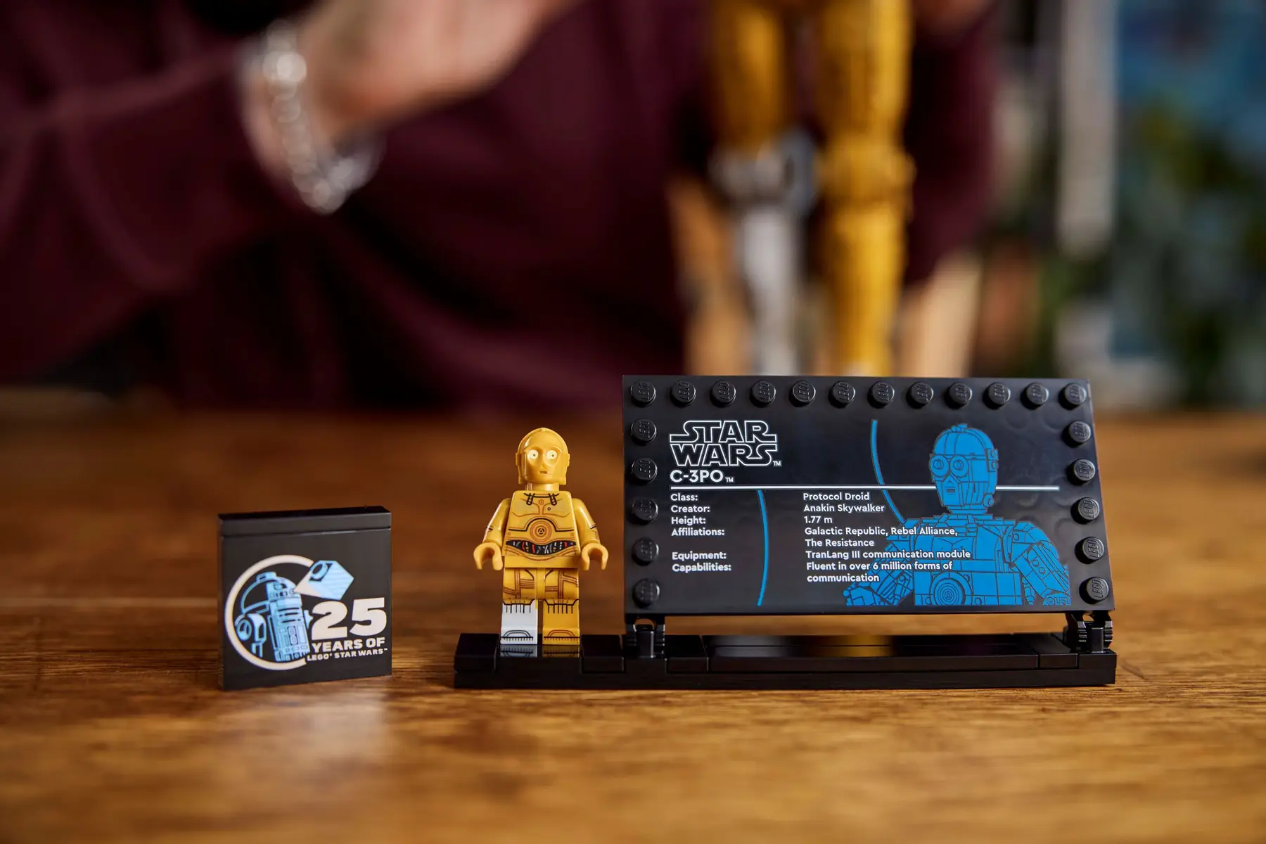 Lego Star Wars C-3PO 75398 - Thumbnail