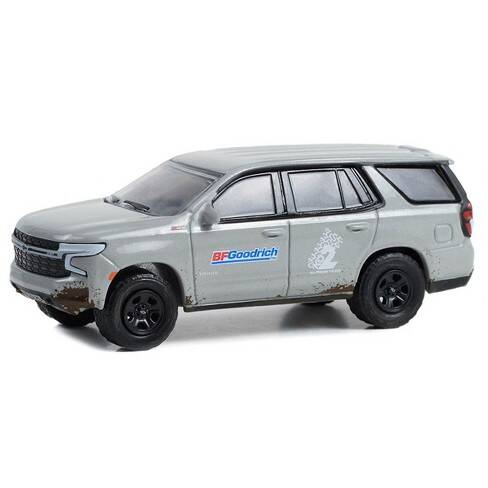 Greenlight 1/64 Blue Collar Collection Series 12- 2022 Chevrolet Tahoe Z71 35260-F