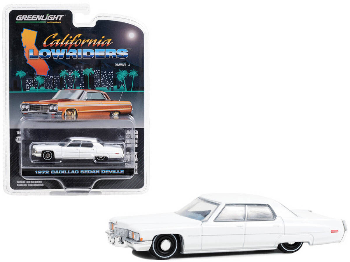 Greenlight 1/64 California Lowriders Series 3 - 1972 Cadillac Sedan deVille - Cotillion White Solid Pack 63040-D