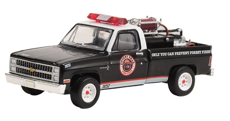 Greenlight 1:64 Smokey Bear Series 2 1982 Chevrolet C20 Custom Deluxe with Fire Equipment, Hose and Tank “Only You Can Prevent Forest Fires” 38040-C - Thumbnail