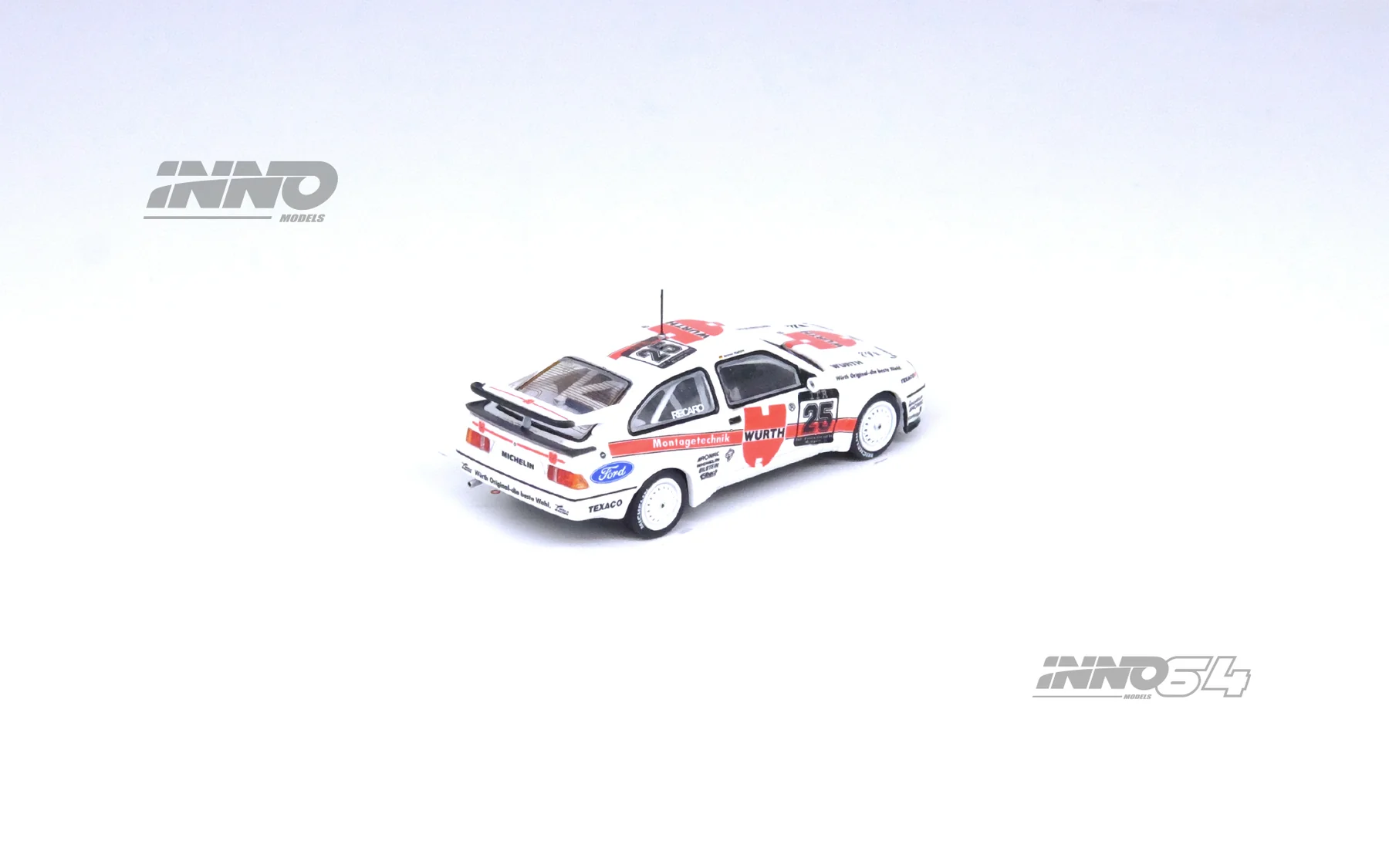 Inno 1/64 FORD SIERRA RS500 COSWORTH #25 