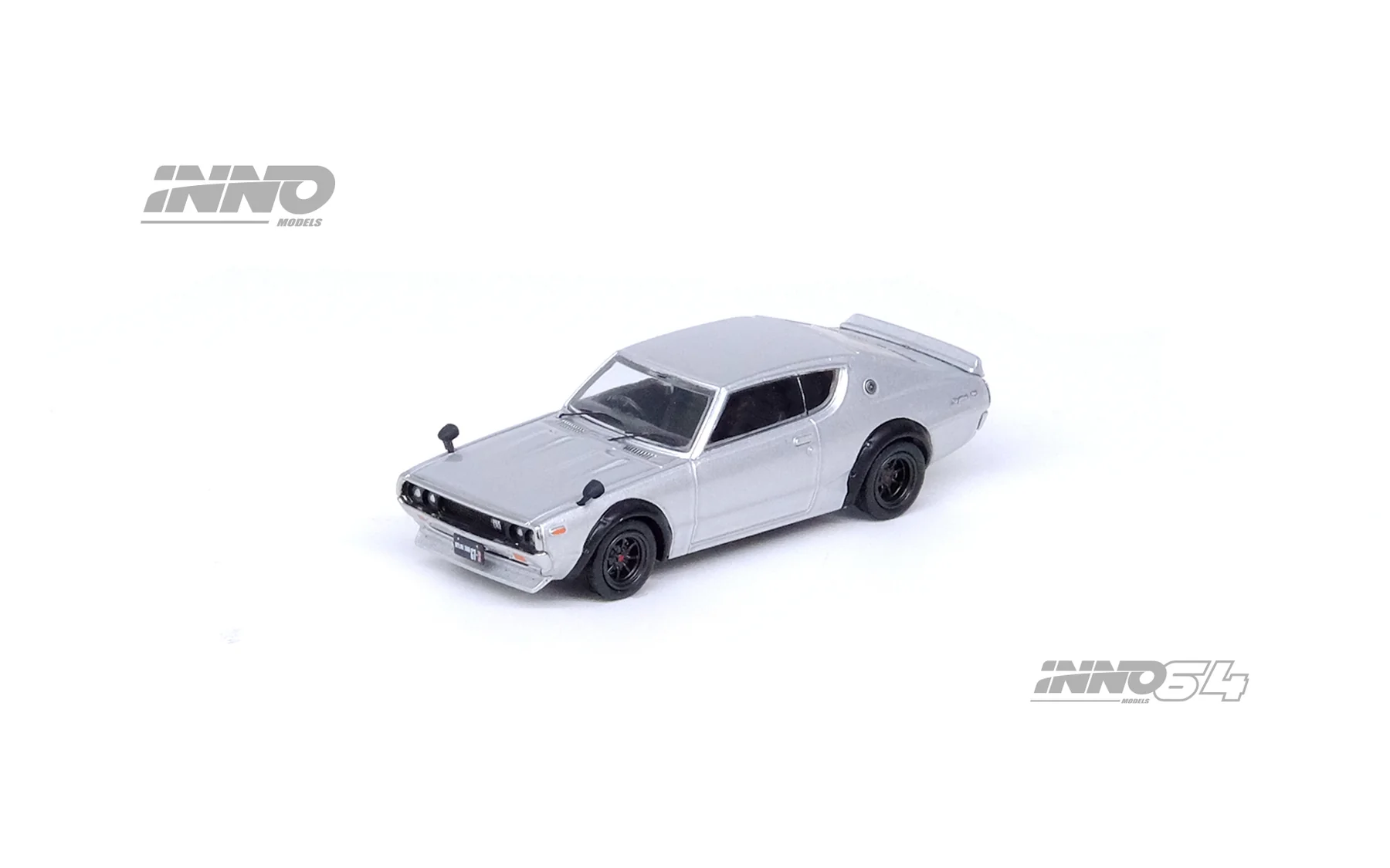 Inno 1/64 NISSAN SKYLINE 2000 GT-R (KPGC110) Silver IN64-KPGC110-SIL - Thumbnail