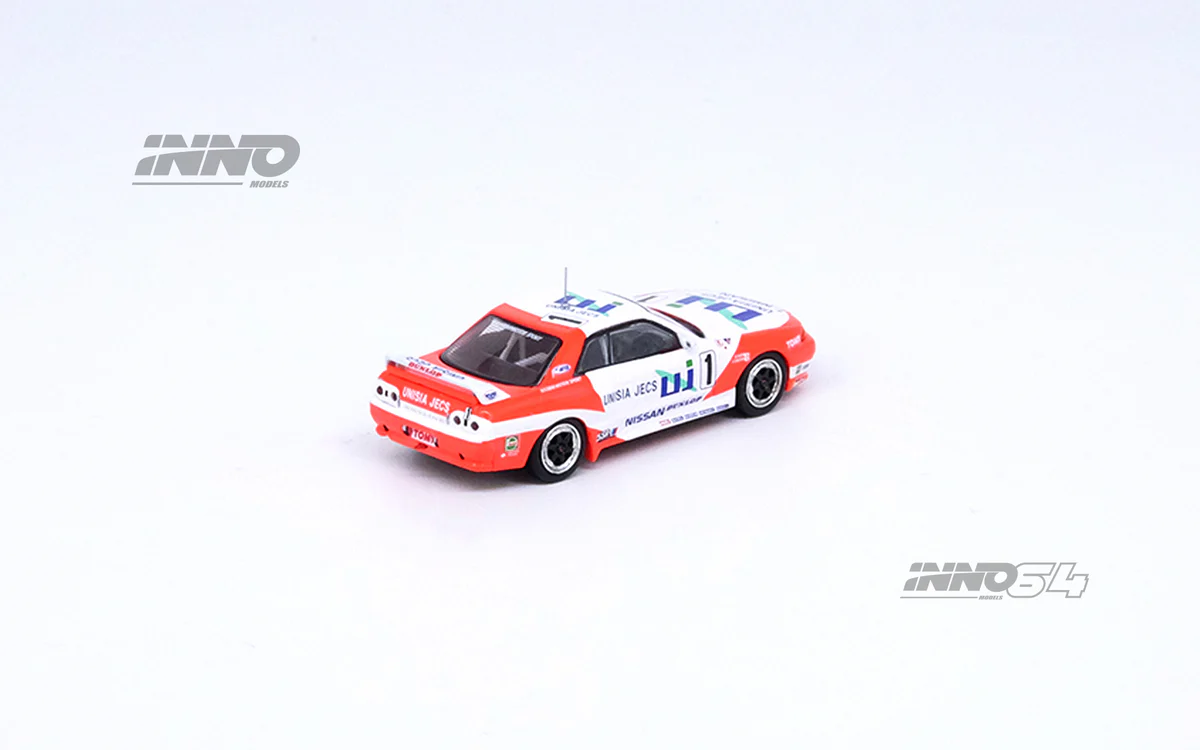 Inno 1/64 NISSAN SKYLINE GT-R (R32) 