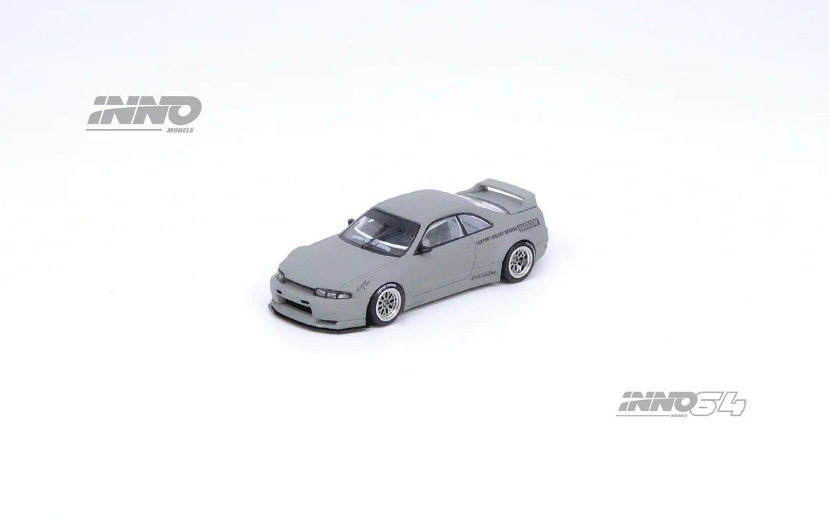 Inno 1/64 NISSAN SKYLINE GT-R (R33) 