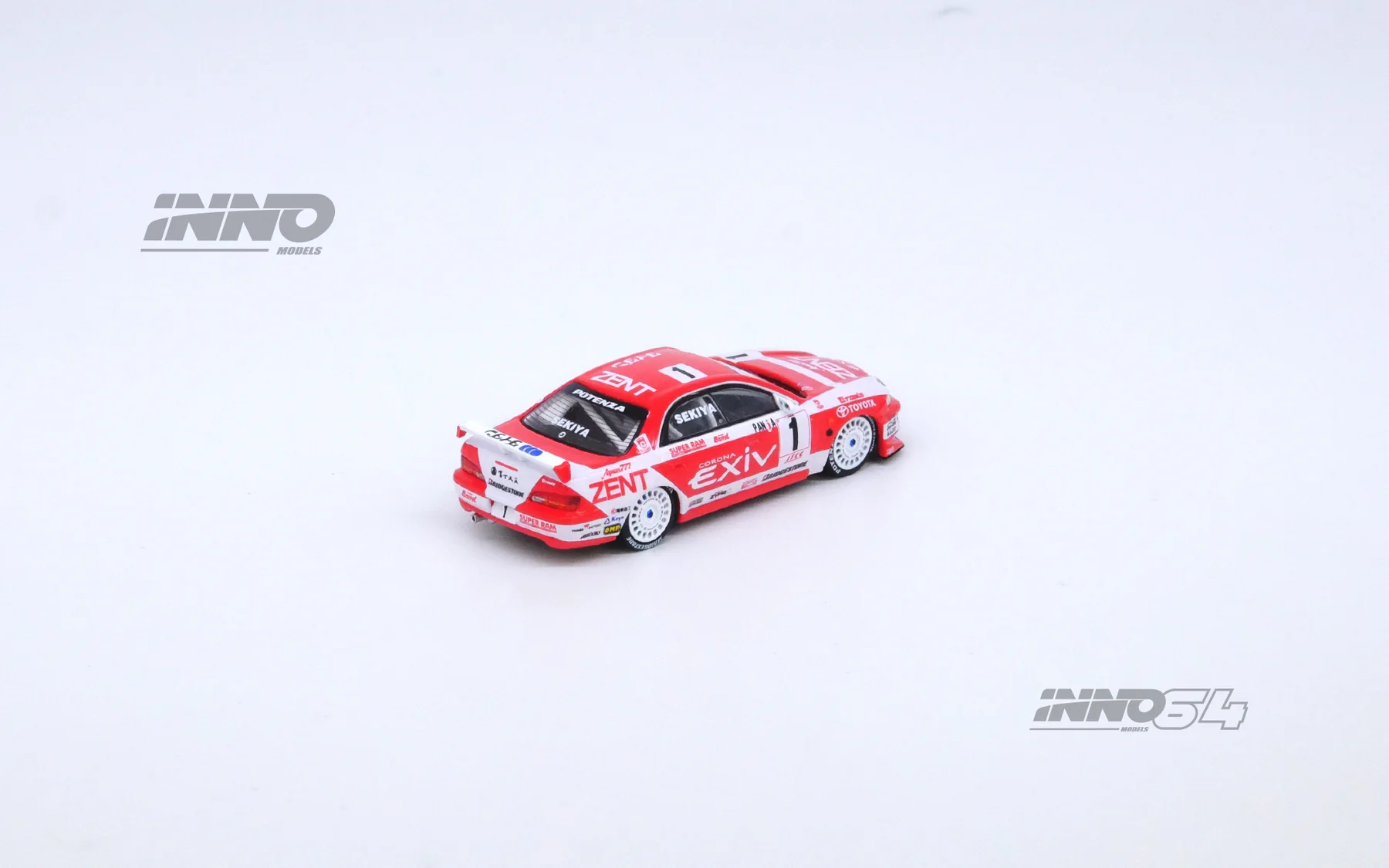 Inno 1/64 TOYOTA CORONA EXIV #1 