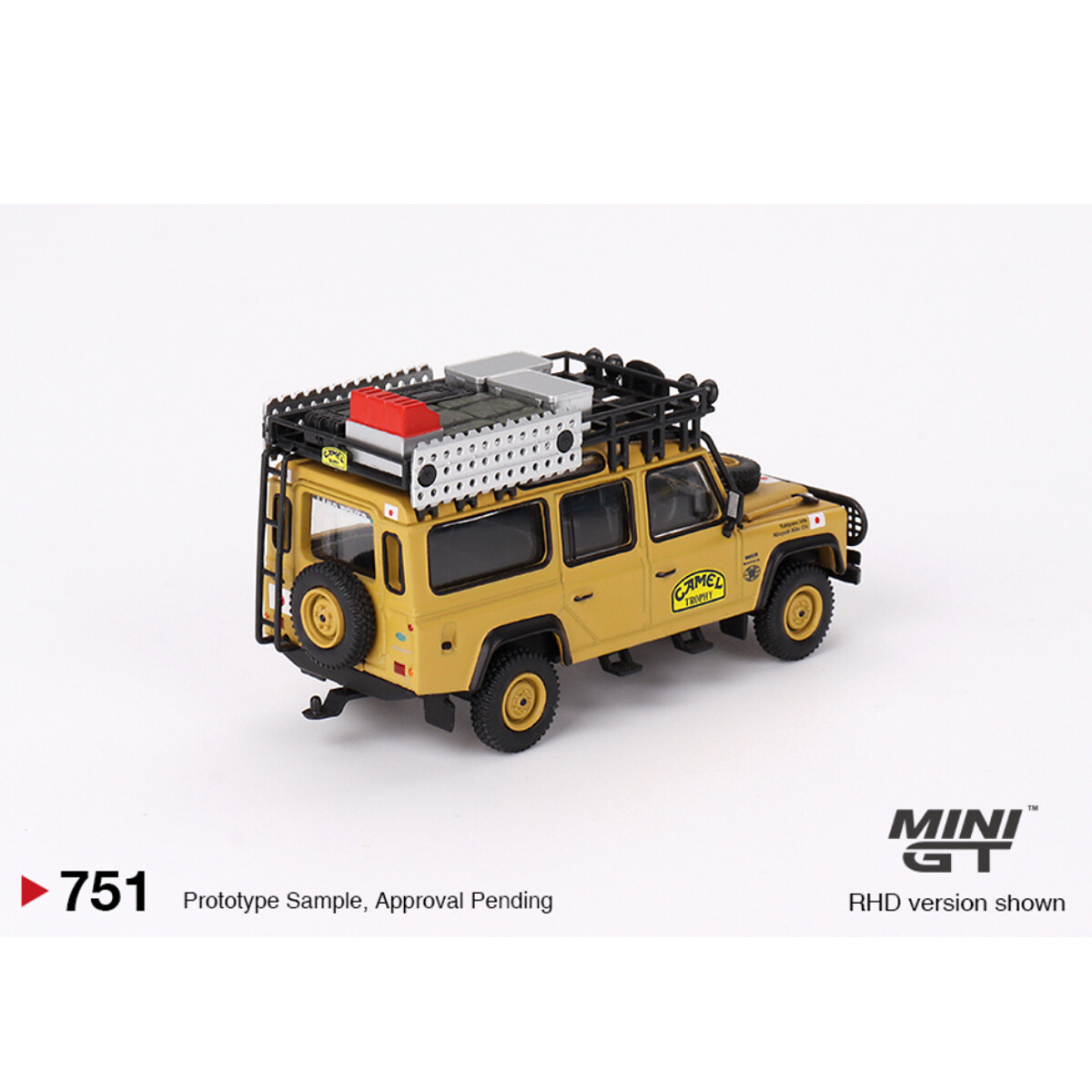 (ÖN SATIŞ) Mini GT 1/64 Land Rover Defender 110 1989 Camel Trophy Amazon Team Japan MGT00751 - Thumbnail