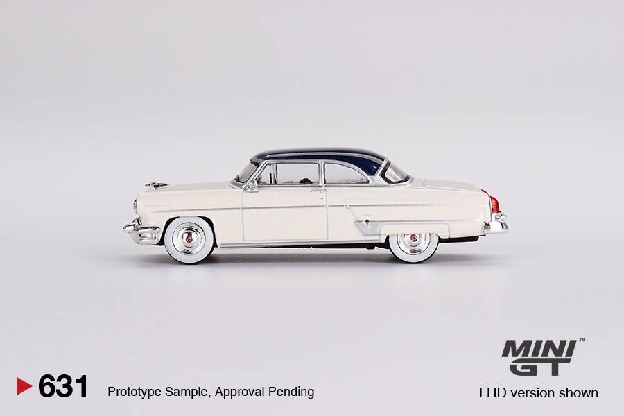 (ÖN SATIŞ) Mini GT 1/64 Lincoln Capri 1954 Arctic White / Atlantic Blue MGT00631