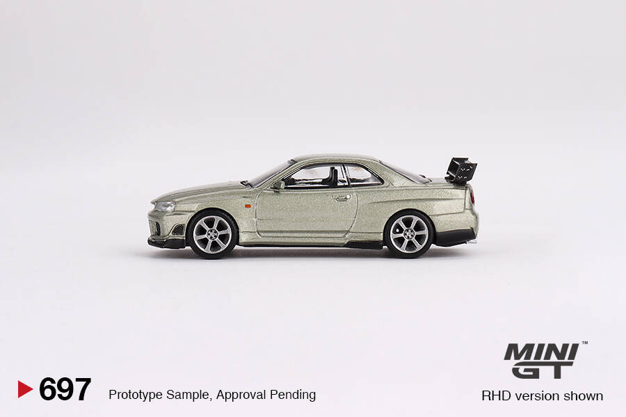 Mini GT 1/64 Nissan Skyline GT-R (R34) Tommykaira R-z Millenium Jade MGT00697